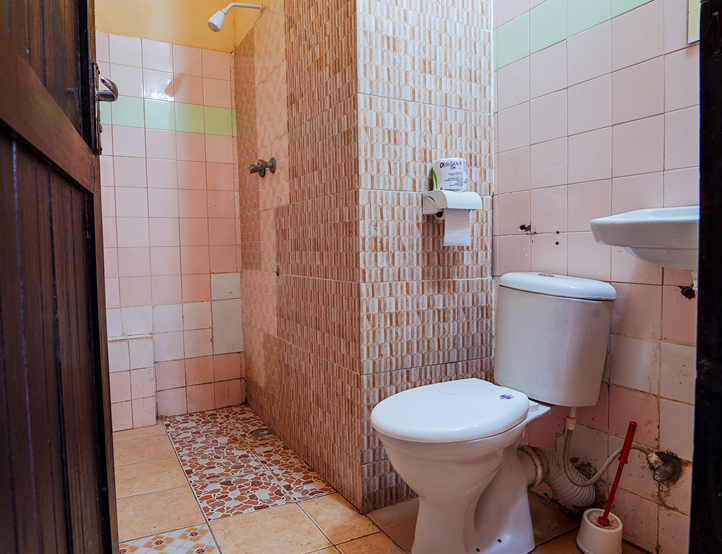 Gift Guest House Bathroom