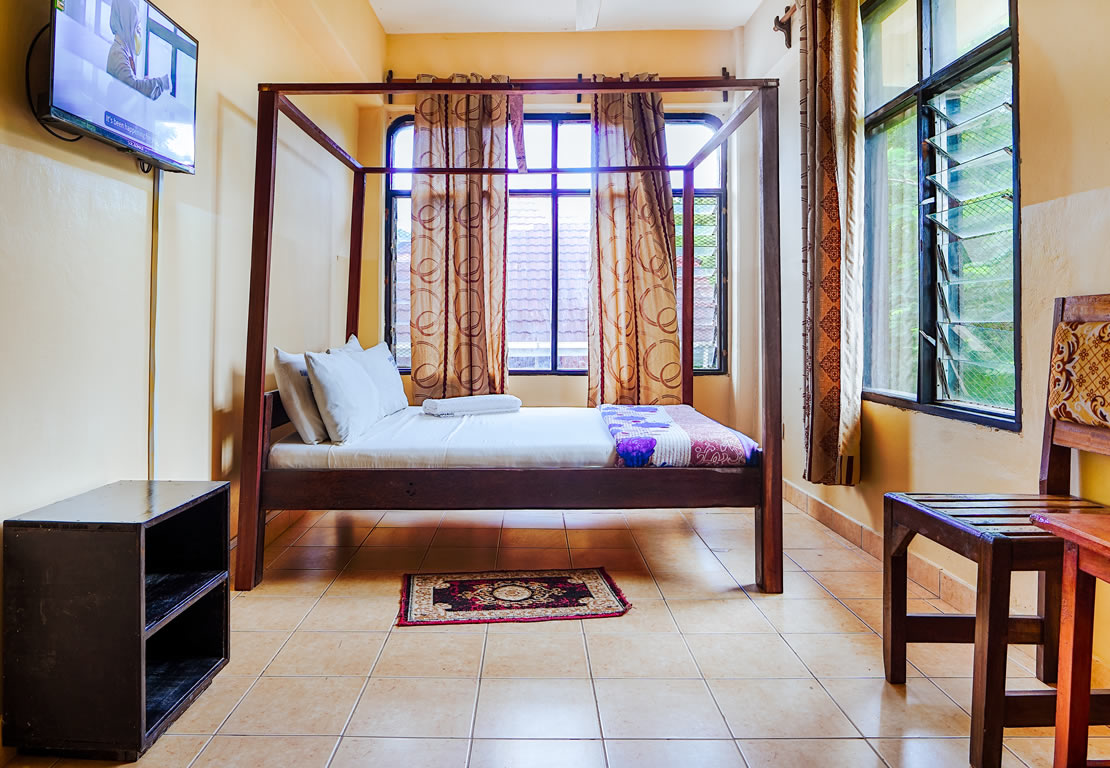 Gift Guest House Room